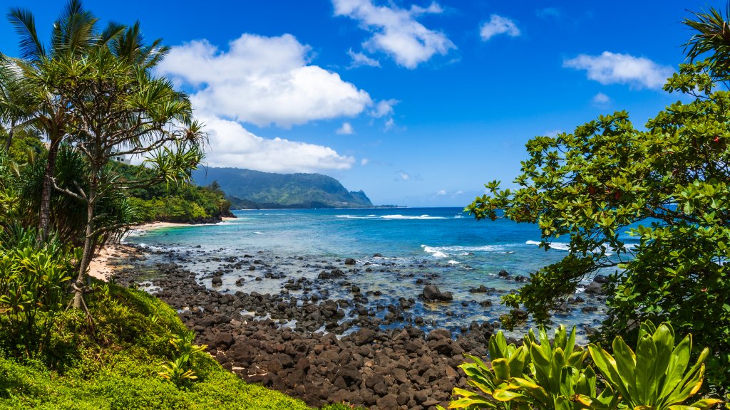 Hideaways Beach, Na Pali Coast, Kauai, HI - desktop wallpaper