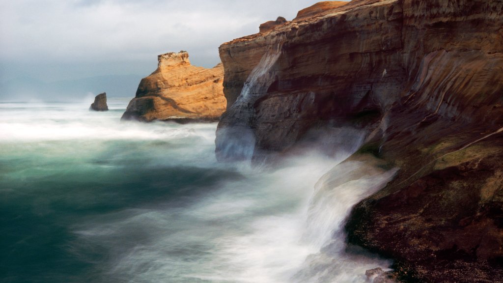 Cape Kiwanda, Oregon - desktop wallpaper