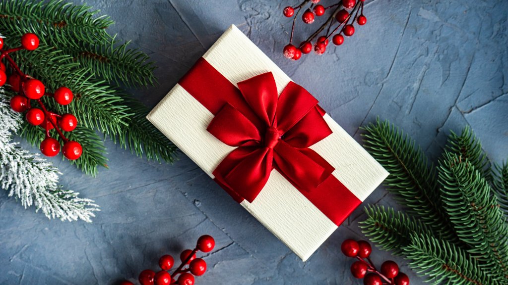 Christmas Decorations - desktop wallpaper