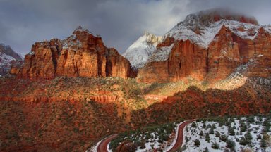 First Light, Zion N.P., Utah - desktop wallpaper